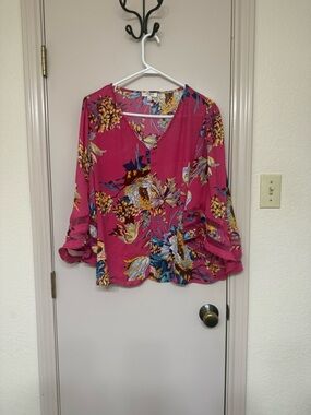 Umgee Magenta Floral Ruffle-Sleeve Blouse